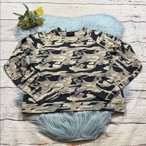 Monrow Camo Pullover Sweatshirt sz S